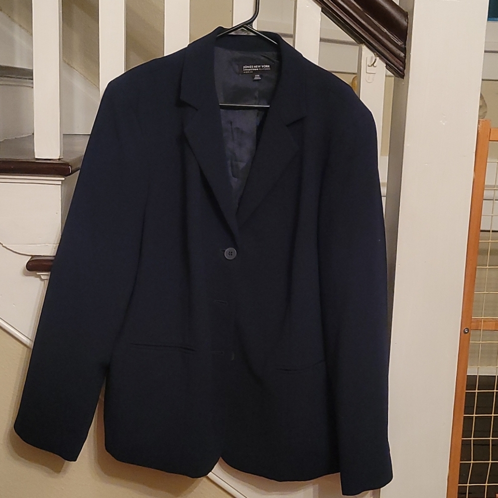 Jones New York 20W navy blazer